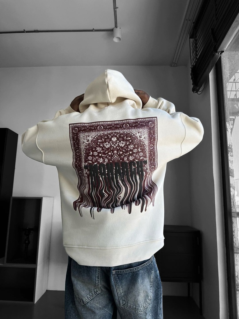 CAPUCHE MONARCH